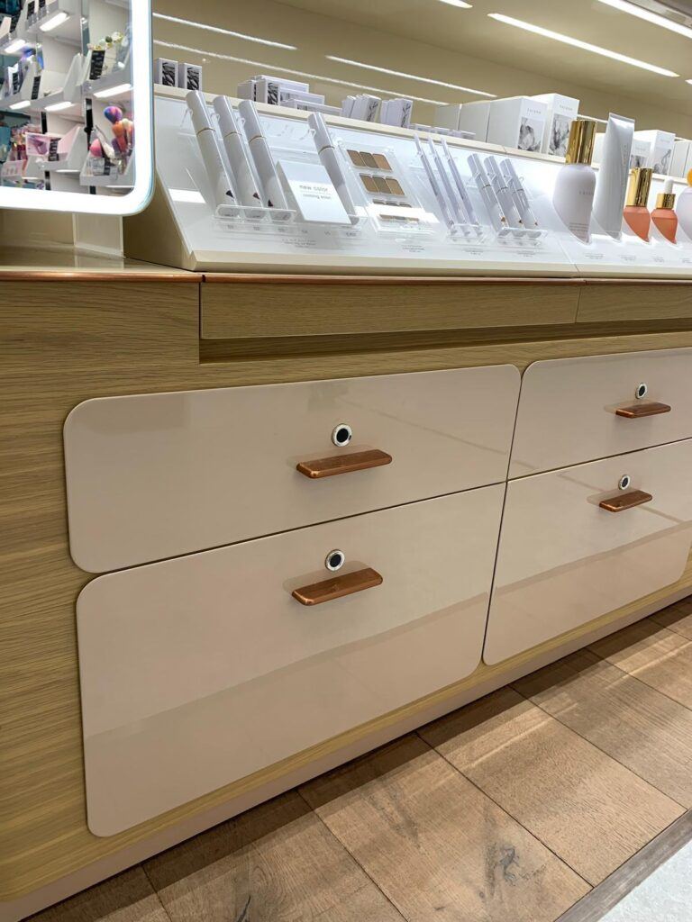 Cosmetic products secured by L430 smart locks