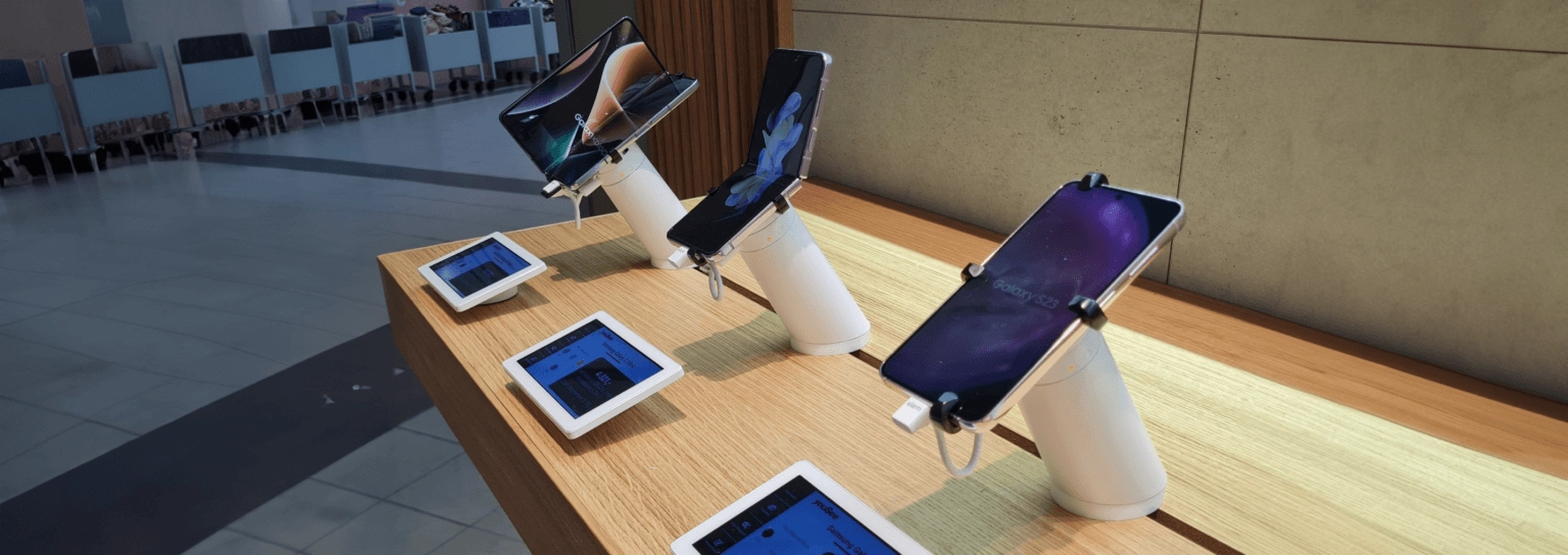 Phones and Tablets on Display using InVue Product