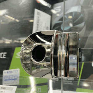 Silver Lock protecting products at Sofmap
