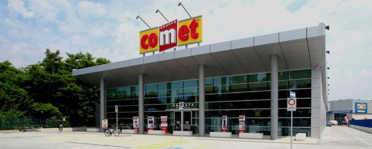 Comet Forli leverages InVue’s OneKEY ecosystem™ for fast and easy remerchandising.