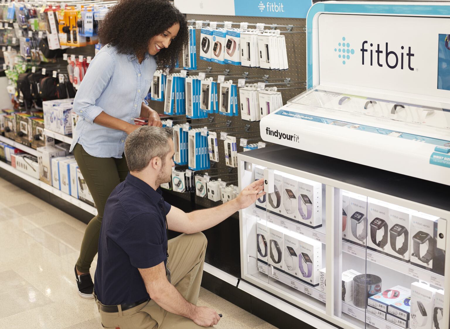 Smart Locks protect products in a retail setting