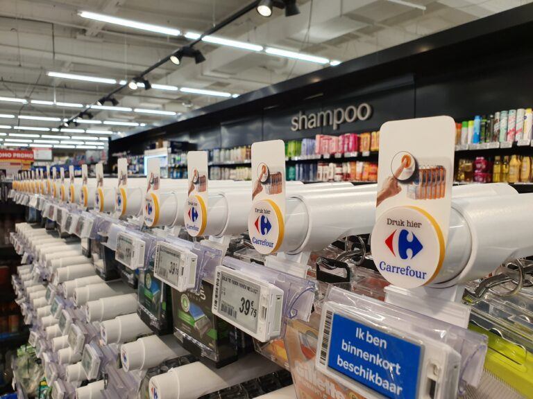 T1000 Push Button Security in Carrefour Belgium