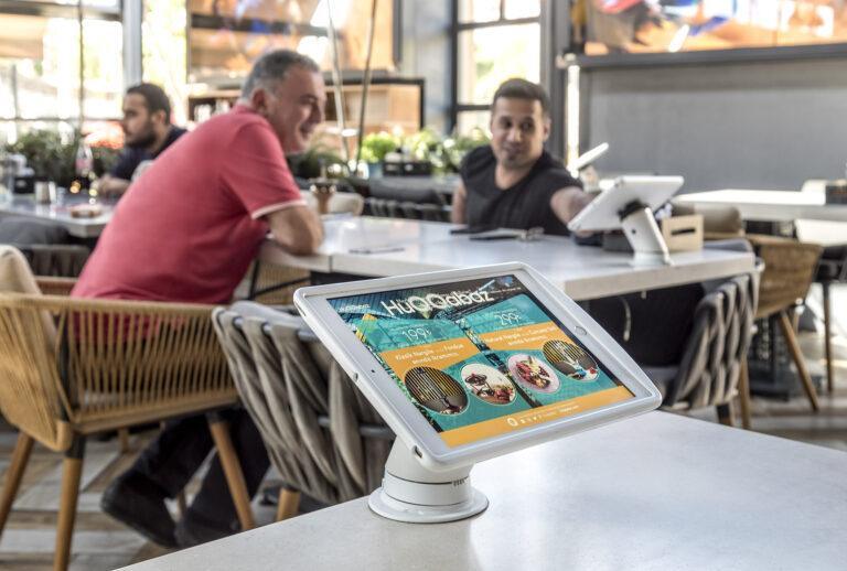 CT100 Tablet Stand in a restaurant