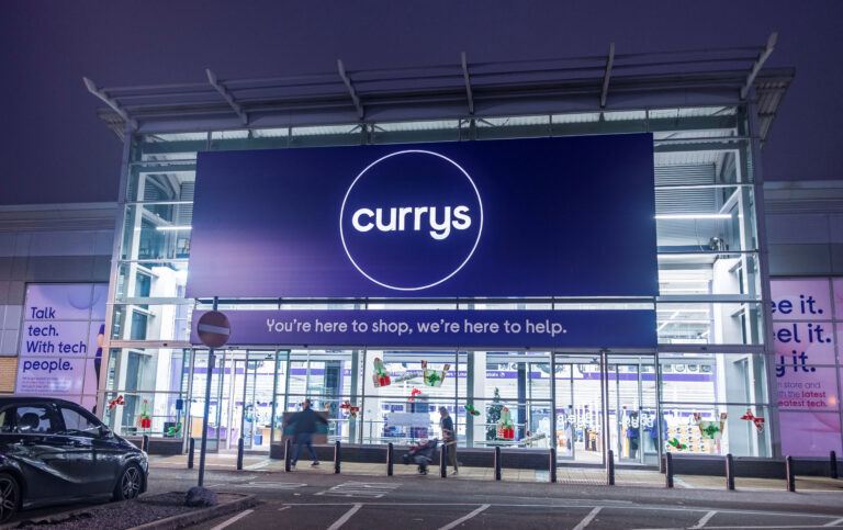 Currys 通过 CT101 实现店内体验个性化。