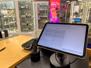 Halldór Ólafsson Úr og Skartgripir_InVue Jewelry Locks Jewelry Security Jewelry Locks with no keys